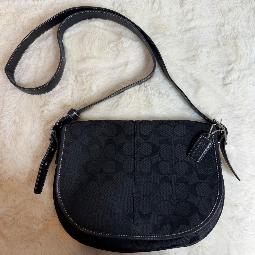 Vintage Coach Signature Jacquard Flap Crossbody Bag Classic Black Signature Y2K